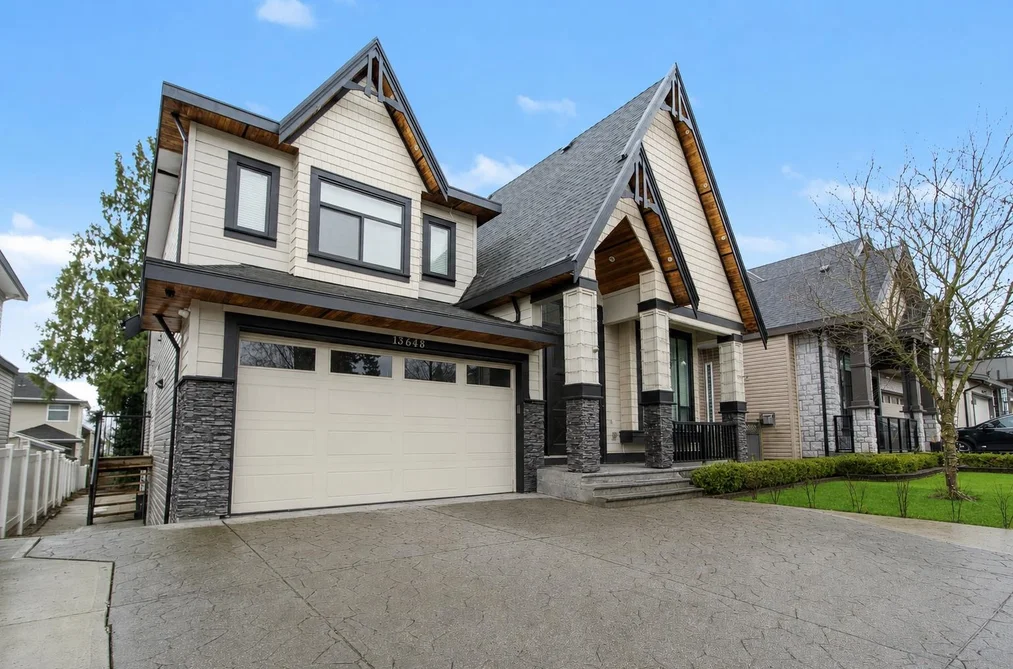 House for sale at 15648 82 Avenue Surrey British Columbia - MLS: R3101483