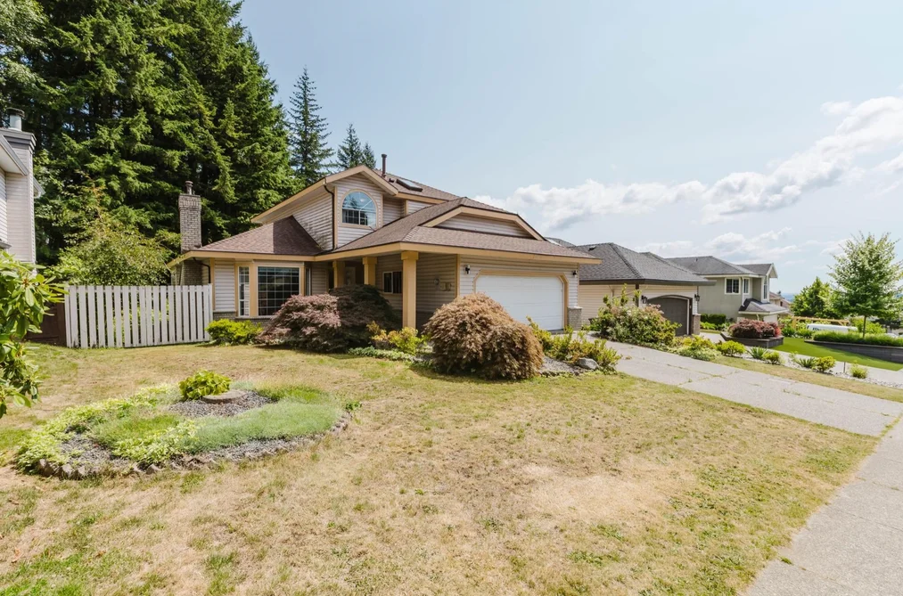 House for sale at 1565 Bramble Lane Coquitlam British Columbia - MLS: R3149126
