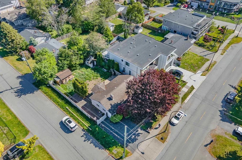 15661 ROPER AVENUE, White Rock BC V4B 2G9, White Rock BC — Residential for Sale - Photo 3