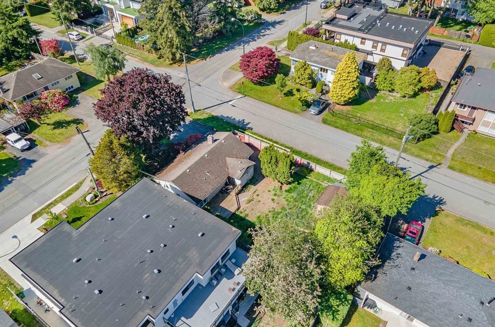 15661 ROPER AVENUE, White Rock BC V4B 2G9, White Rock BC — Residential for Sale - Photo 5