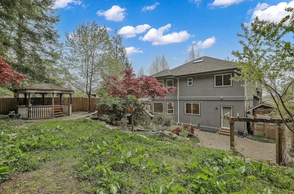 1567 TOPAZ COURT, Coquitlam BC V3E 2Z9, Coquitlam BC — Residential for Sale - Photo 3