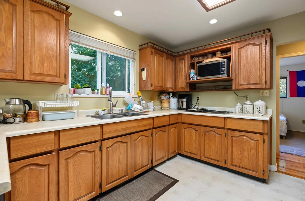 15676 97A Avenue, Surrey, BC - MLS: R3164614 - Photo 13