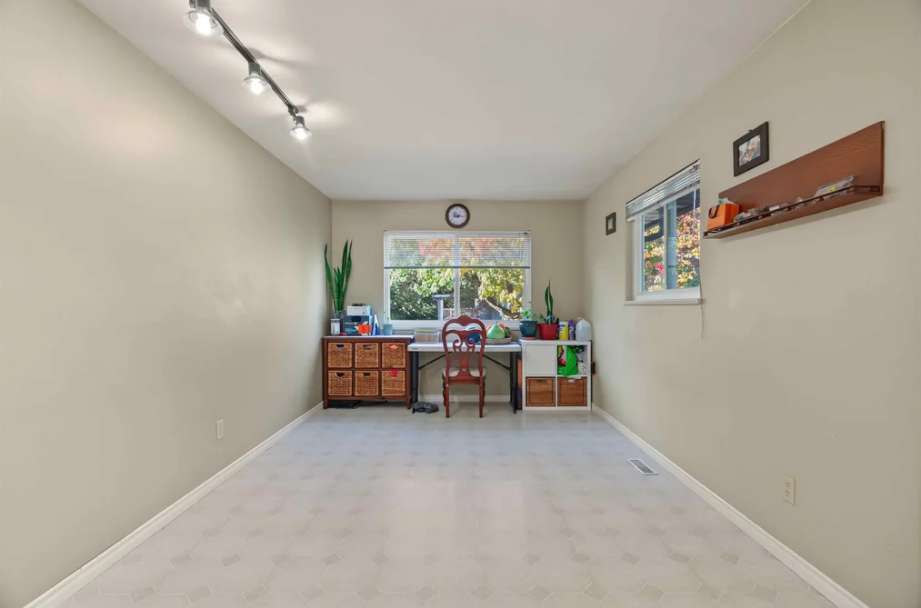 15676 97A Avenue, Surrey, BC - MLS: R3164614 - Photo 15