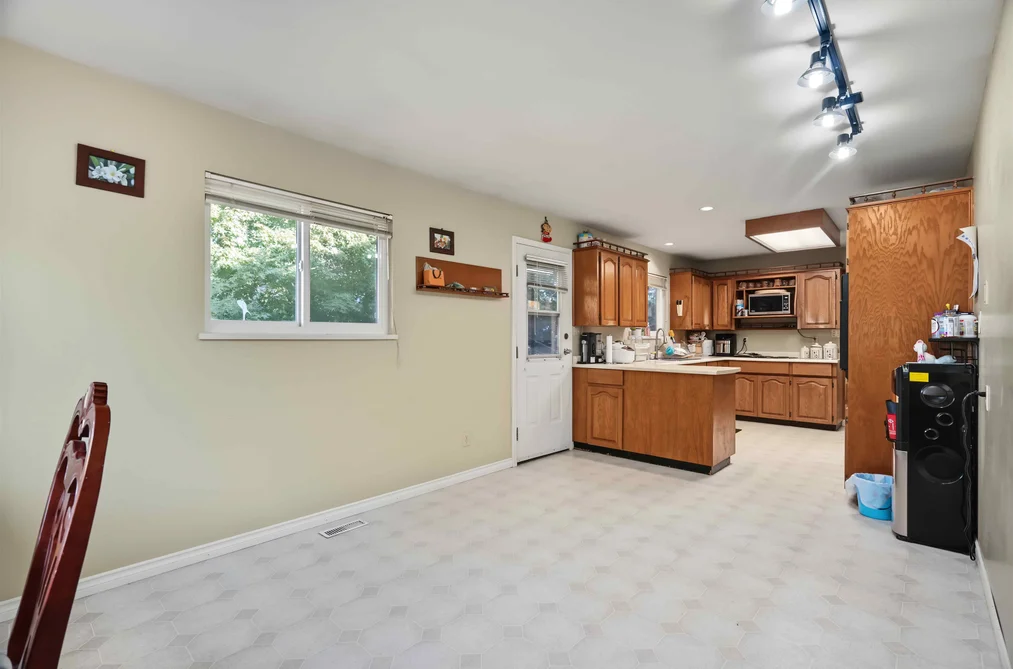 15676 97A Avenue, Surrey, BC - MLS: R3164614 - Photo 16