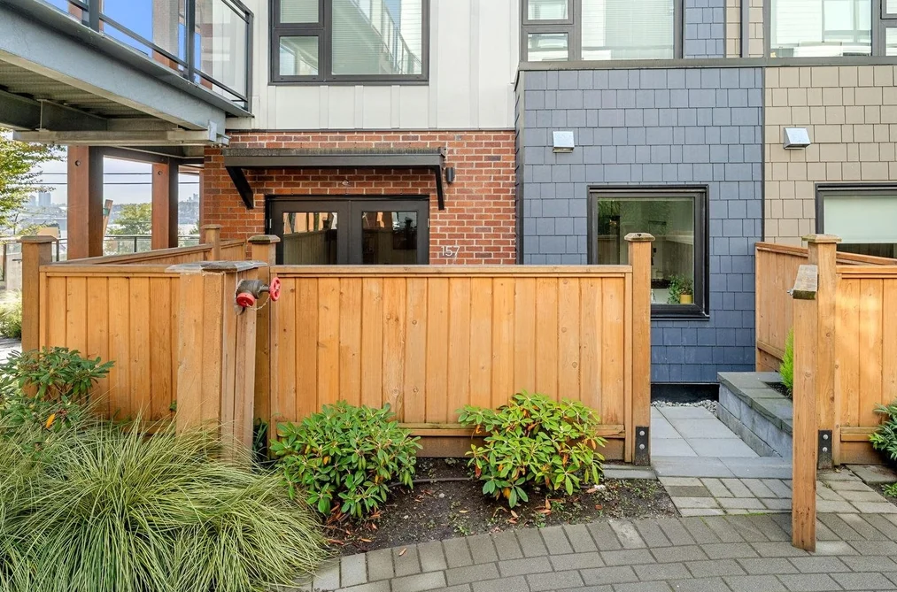 555 E 2nd St Unit 157, North Vancouver, BC - MLS: R3176239