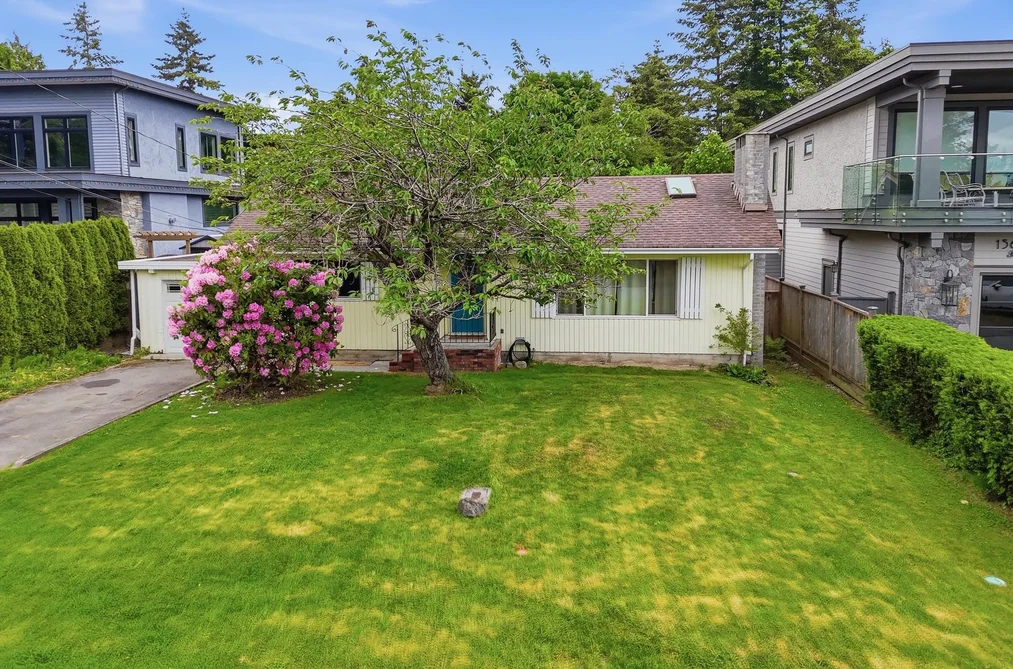 House for sale at 1570 Brearley Street White Rock British Columbia - MLS: R3128168