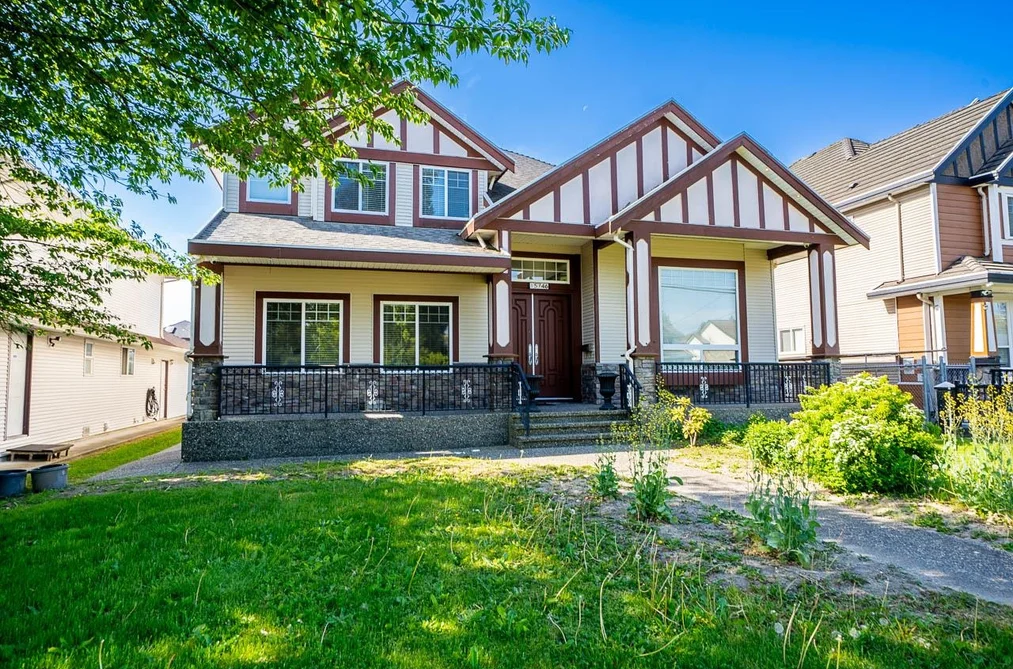 House for sale at 15746 84 Avenue Surrey British Columbia - MLS: R3122789