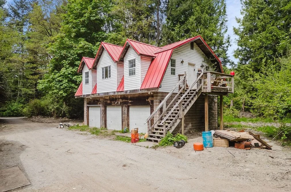 1575 BURTON ROAD, Gibsons BC V0N 1V2, Gibsons BC — Residential for Sale - Photo 3