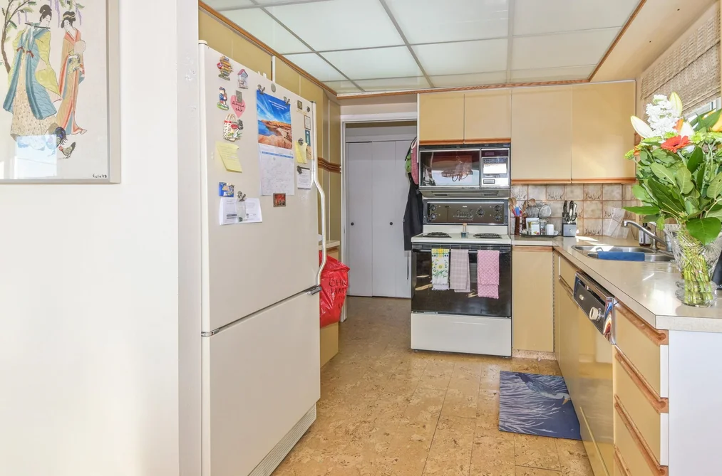 15761 CLIFF AVENUE, White Rock BC V4B 1W4, White Rock BC — Residential for Sale - Photo 6