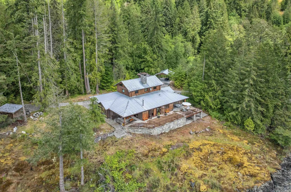 15781 EAST EGMONT SHORELINE, Egmont BC V0N 1N0, Egmont BC — Residential for Sale - Photo 6