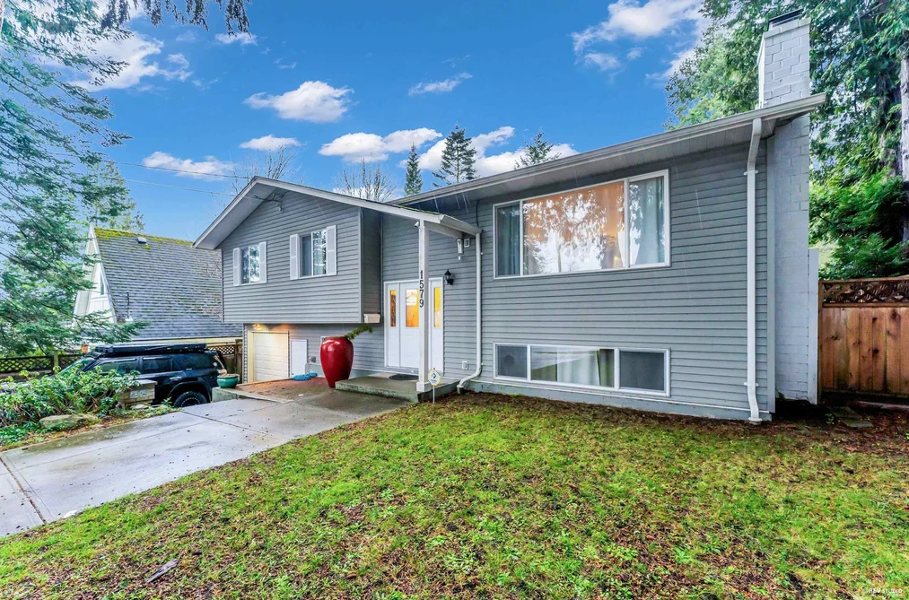 1579 136 STREET, Surrey BC V4A 5H3, Surrey BC — Residential for Sale - Photo 2