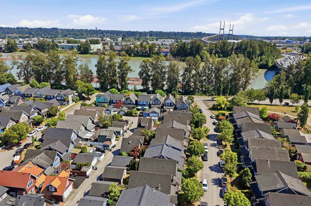 158 DOCKSIDE COURT, New Westminster, BC — Residential for Sale — Photo 5 of 34