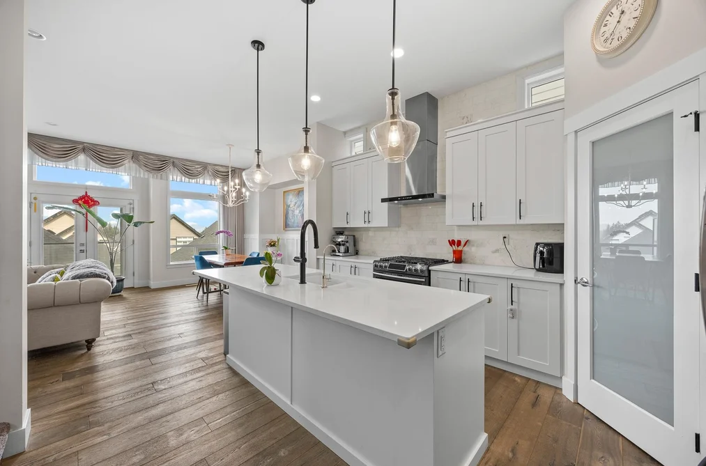 15825 WILLS BROOK WAY, Surrey BC V3Z 0N4, Surrey BC — Residential for Sale - Photo 5