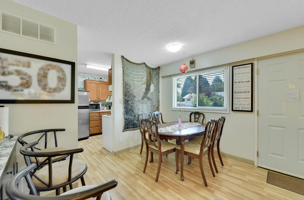 15835 RUSSELL AVENUE, White Rock BC V4B 2S5, White Rock BC — Residential for Sale - Photo 3