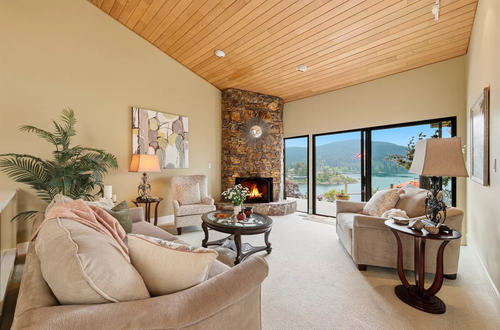 1584 LOOK OUT POINT, North Vancouver BC V7G 1X9, North Vancouver BC — Residential for Sale - Photo 5