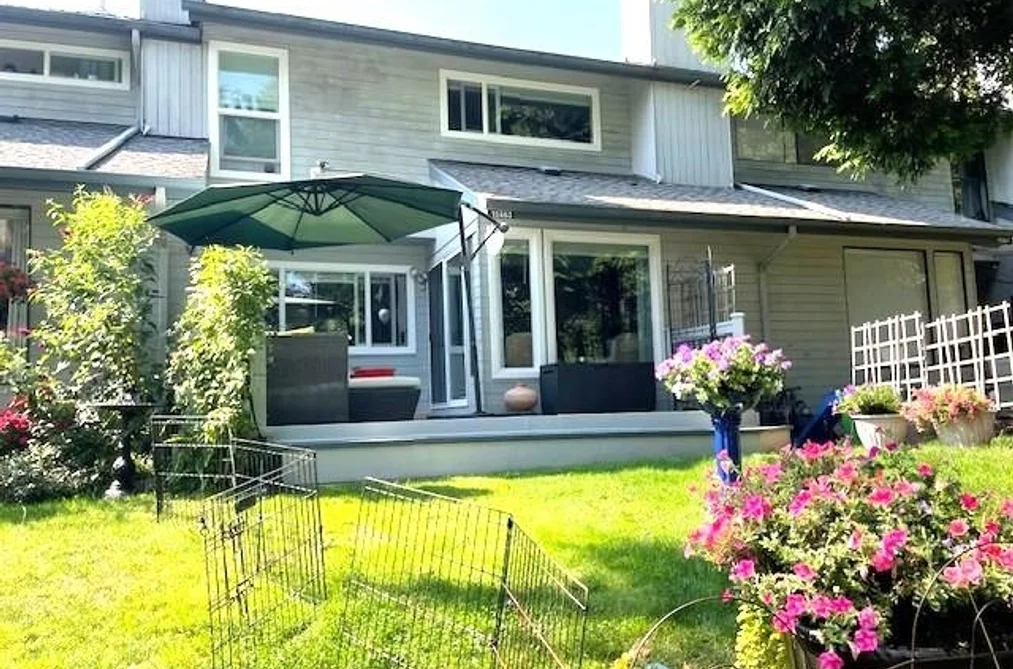 Townhouse for sale at 15863 Alder Place Surrey British Columbia - MLS: R3110112