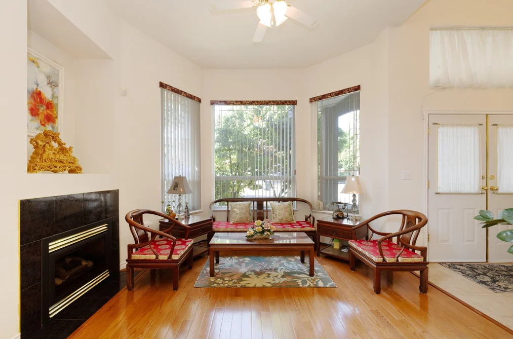 15898 99A Avenue, Surrey, BC - MLS: R3162024 - Photo 4