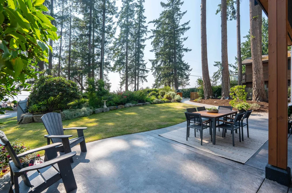 1590 OCEAN BEACH ESPLANADE, Gibsons BC V0N 1V5, Gibsons BC — Residential for Sale - Photo 7