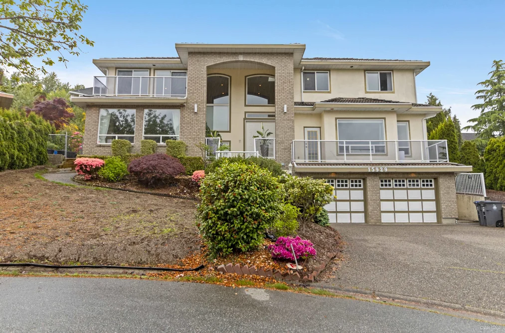 House for sale at 15929 113a Avenue Surrey British Columbia - MLS: R3105571