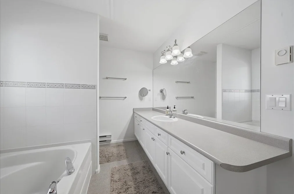 1594 PLATEAU CRESCENT, Coquitlam BC V3E 3B3, Coquitlam BC — Residential for Sale — Photo 19 of 40