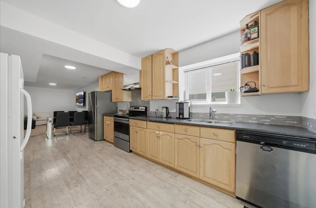 1594 PLATEAU CRESCENT, Coquitlam BC V3E 3B3, Coquitlam BC — Residential for Sale — Photo 29 of 40