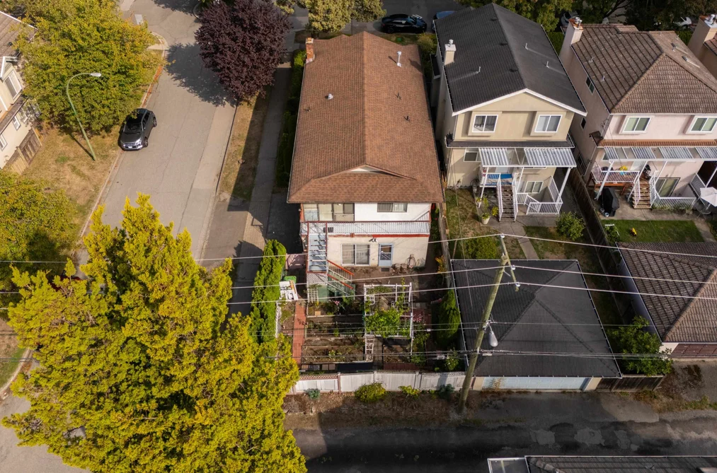 1594 W 68th Avenue, Vancouver, BC - MLS: R3164846 - Photo 2 1594 W 68th Avenue, Vancouver, BC - MLS: R3164846 - Photo 2