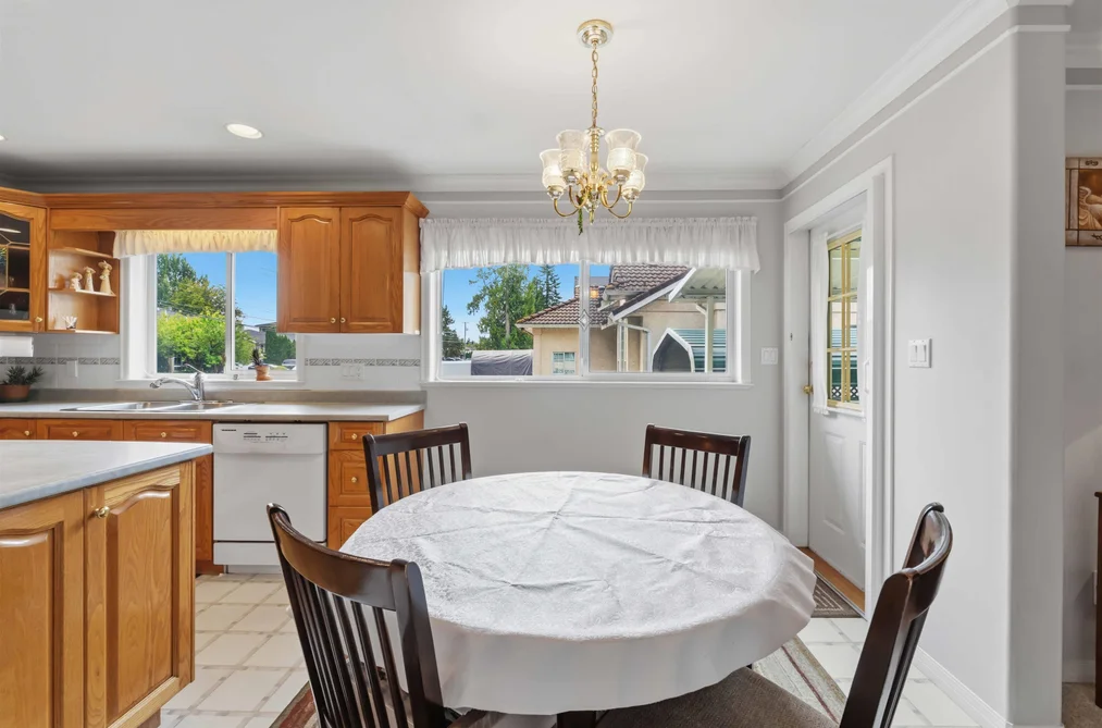 15988 112 Avenue, Surrey, BC - MLS: R3163372 - Photo 12 15988 112 Avenue, Surrey, BC - MLS: R3163372 - Photo 12