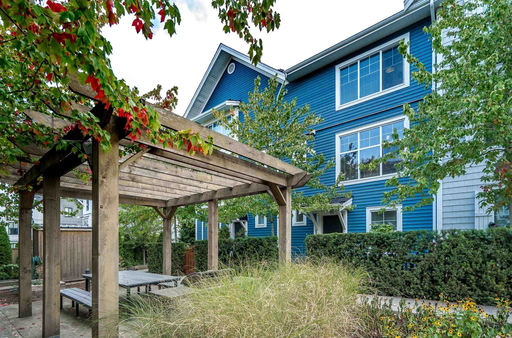 Townhouse for sale at 16 20451 84 Street Langley British Columbia - MLS: R3163954
