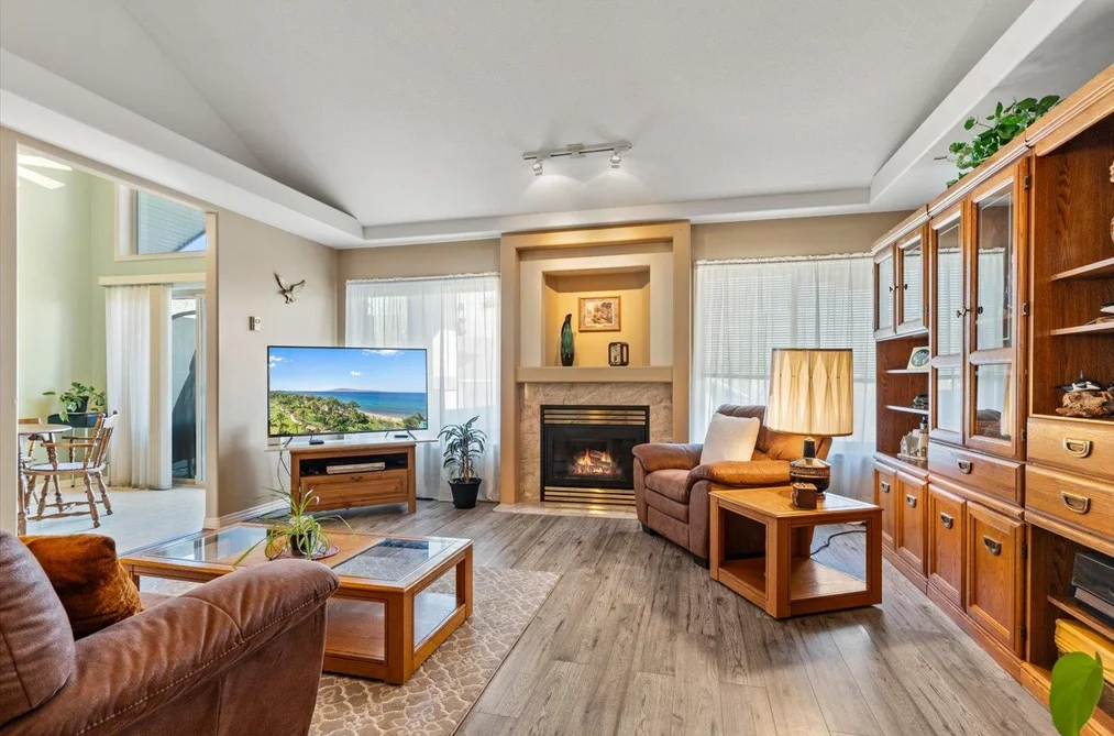 16 3555 BLUE JAY STREET, Abbotsford BC V2T 6N7, Abbotsford BC — Residential for Sale - Photo 2