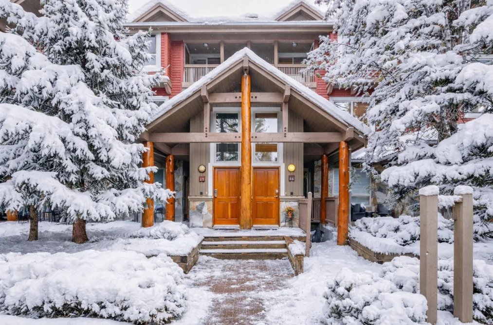 Townhouse for sale at 16 4385 Northlands Boulevard Whistler British Columbia - MLS: R3100720