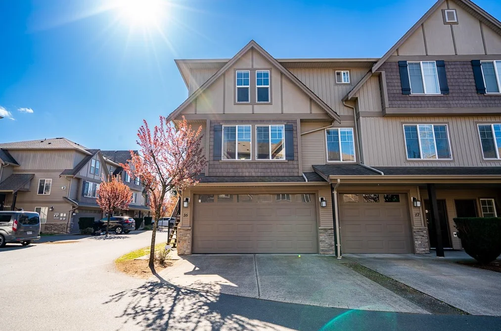 16 46321 CESSNA DRIVE, Chilliwack BC V2P 1A7, Chilliwack BC — Residential for Sale - Photo 2