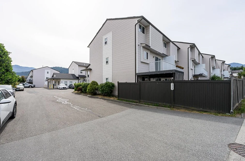 Townhouse for sale at 16 5950 Vedder Road Chilliwack British Columbia - MLS: R3141409