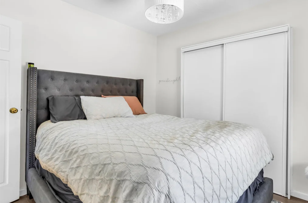 16 N KASLO STREET, Vancouver BC V5K 3M8, Vancouver BC — Residential for Sale - Photo 5