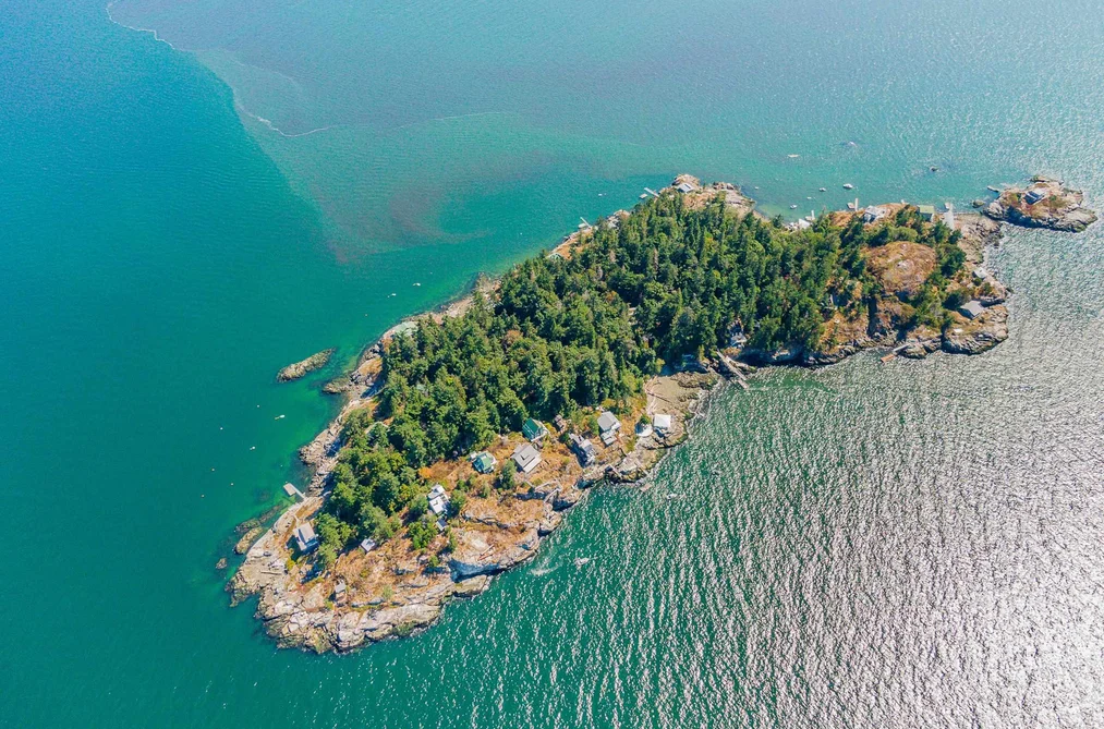 Property for sale at 16 Passage Island West Vancouver British Columbia - MLS: R3112996