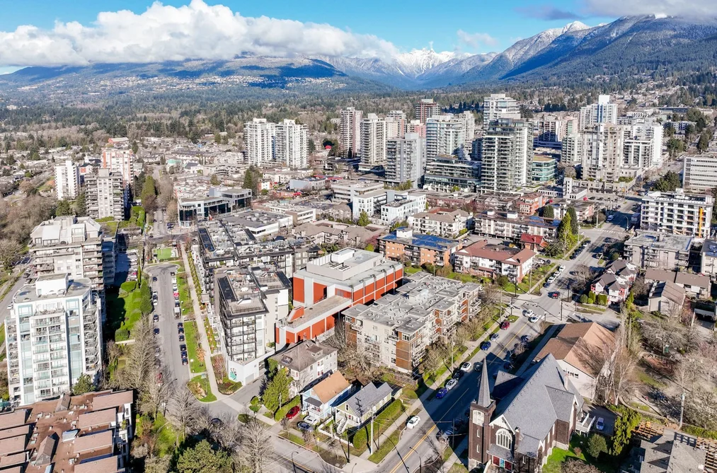 160 164 E 10TH STREET, North Vancouver BC V7L 2C8, North Vancouver BC — Land for Sale — Photo 4 of 5