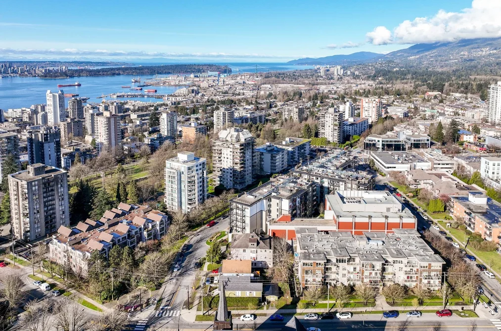 160 E 10th Street, North Vancouver, BC - MLS: R3164527 - Photo 7 160 E 10th Street, North Vancouver, BC - MLS: R3164527 - Photo 7