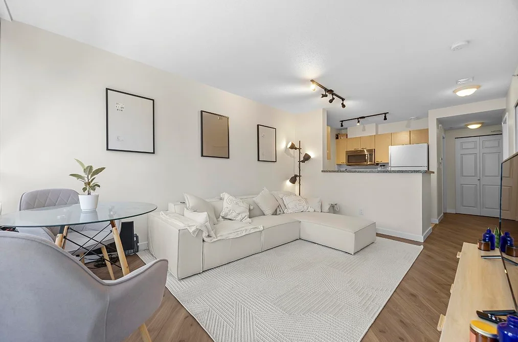 1601 1420 W GEORGIA STREET, Vancouver BC V6G 3K4, Vancouver BC — Residential for Sale - Photo 2