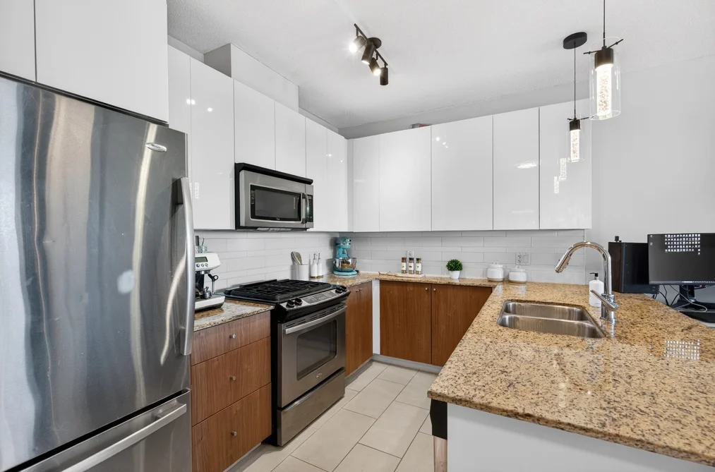 1601 280 ROSS DRIVE, New Westminster BC V3L 0C2, New Westminster BC — Residential for Sale - Photo 5