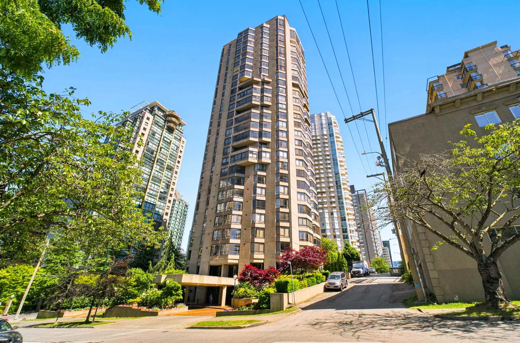 Condo for sale at 1601 738 Broughton Street Vancouver British Columbia - MLS: R3138870
