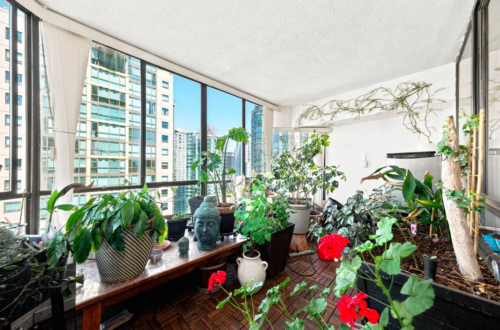 1601 738 BROUGHTON STREET, Vancouver, BC — Residential for Sale — Photo 12 of 31