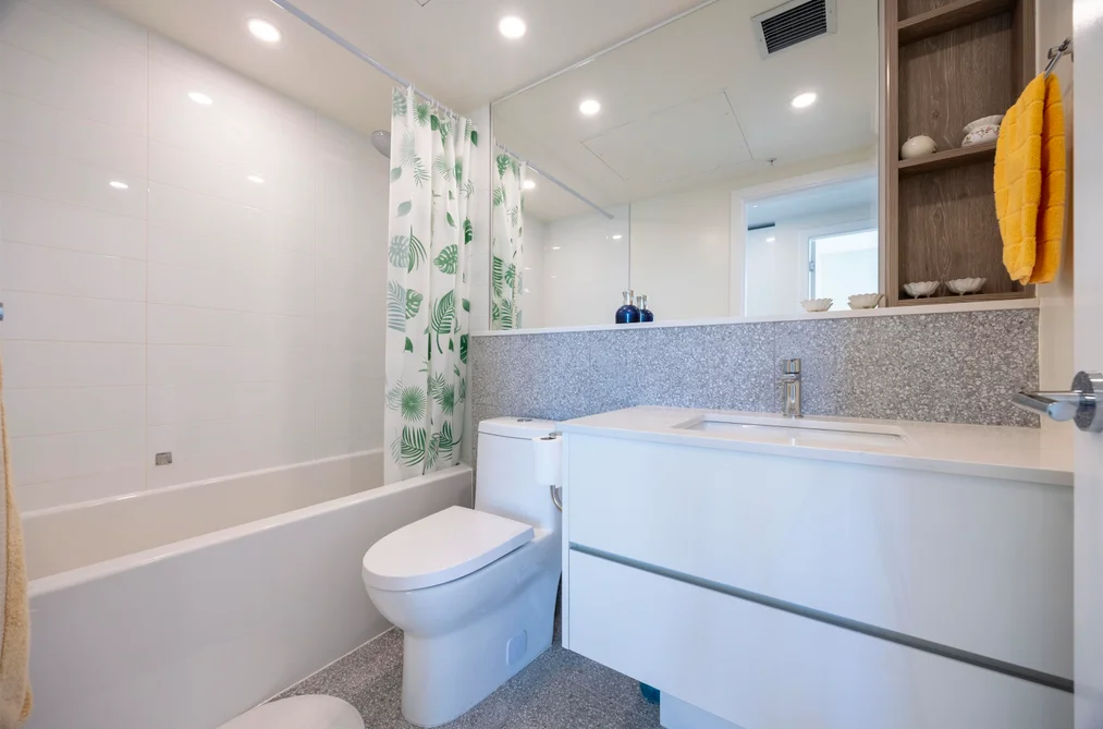 1602 10428 WHALLEY BOULEVARD, Surrey BC V3T 0W2, Surrey BC — Residential for Sale - Photo 6
