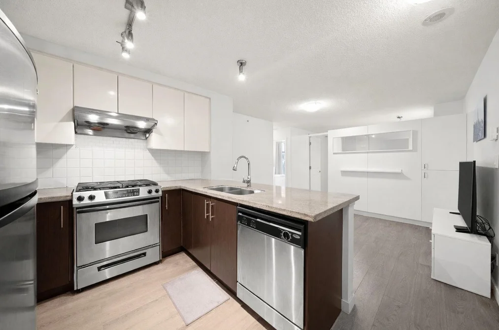 1603 2289 YUKON CRESCENT, Burnaby BC V5C 0B2, Burnaby BC — Residential for Sale - Photo 3