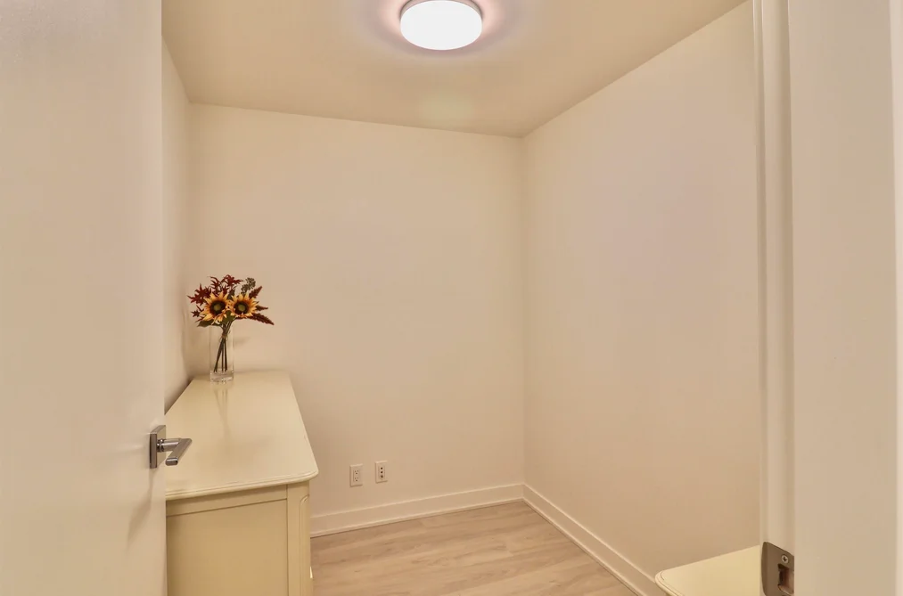 1604 1401 HUNTER STREET, North Vancouver BC V7J 0E2, North Vancouver BC — Residential for Sale - Photo 6