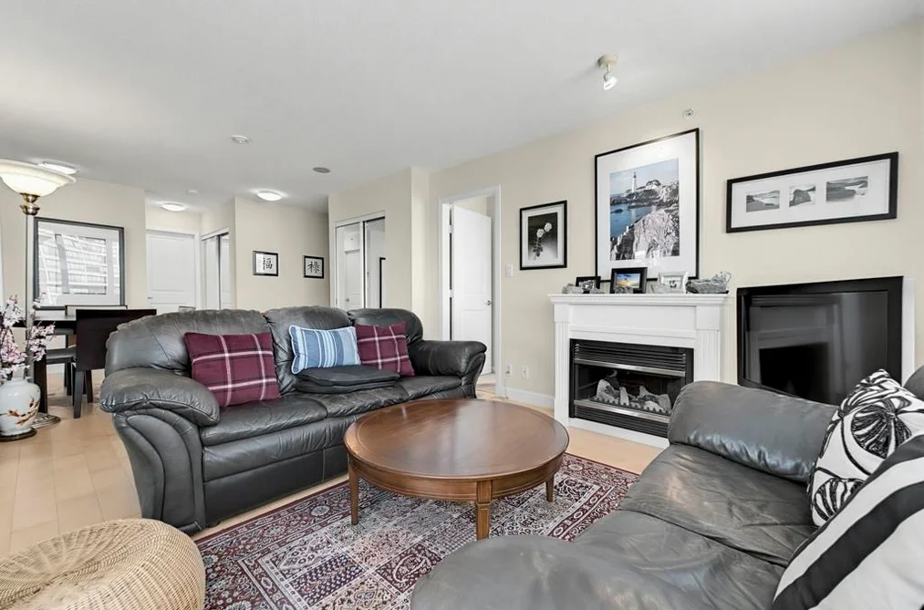 1604 850 ROYAL AVENUE, New Westminster BC V3M 1A6, New Westminster BC — Residential for Sale - Photo 2