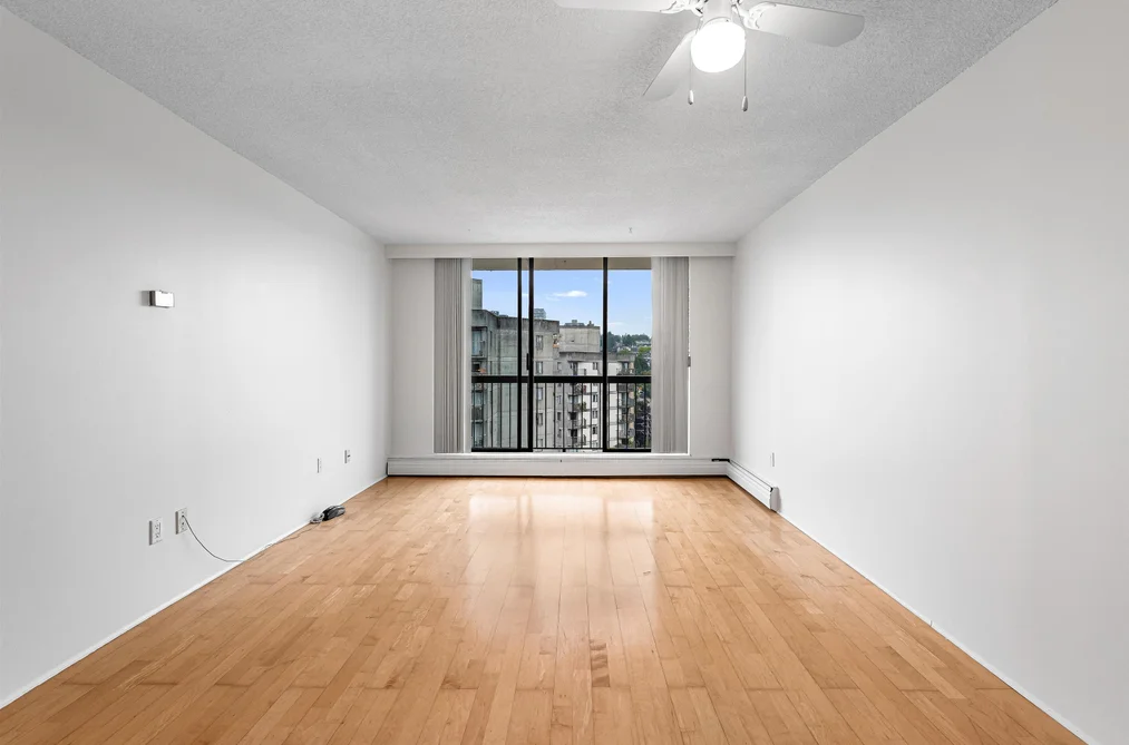 1605 145 ST. GEORGES AVENUE, North Vancouver BC V7L 3G8, North Vancouver BC — Residential for Sale - Photo 4