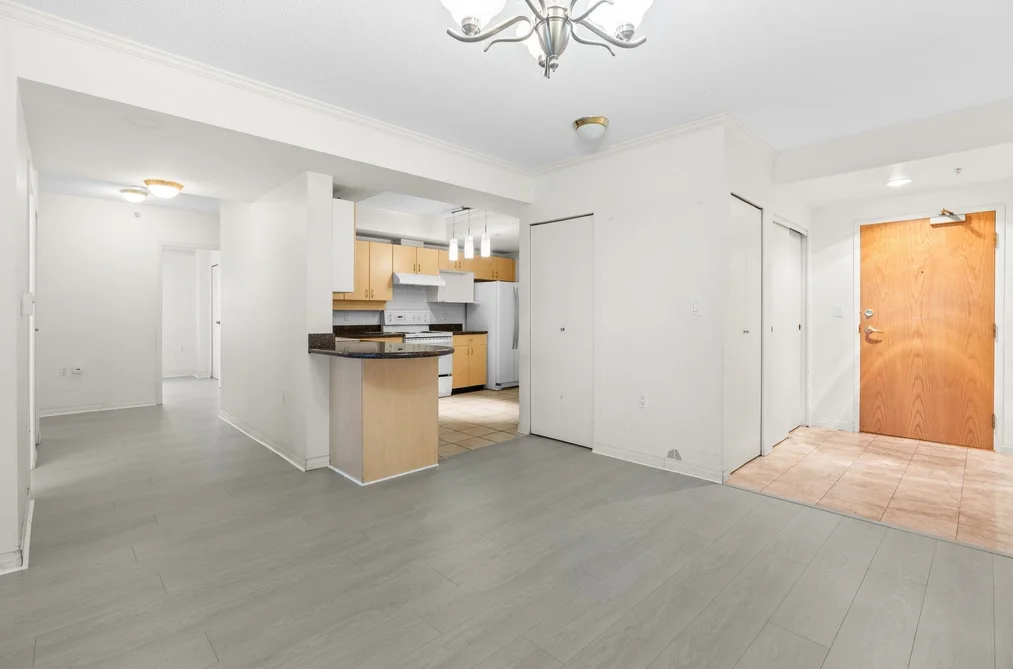 Condo for sale at 1605 6611 Cooney Road Richmond British Columbia - MLS: R3101756