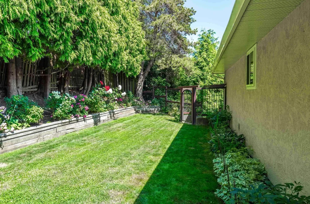 16055 8 AVENUE, Surrey BC V4A 1A1, Surrey BC — Residential for Sale — Photo 14 of 22