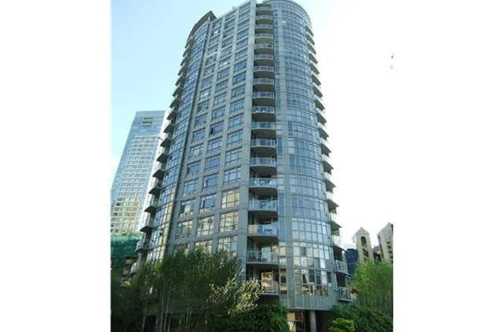 Condo for sale at 1606 1050 Smithe Street Vancouver British Columbia - MLS: R3136485