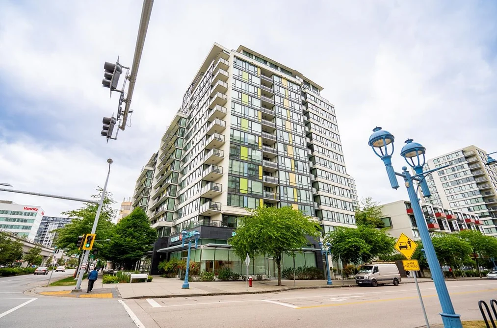 Condo for sale at 1607 7988 Ackroyd Road Richmond British Columbia - MLS: R3157807
