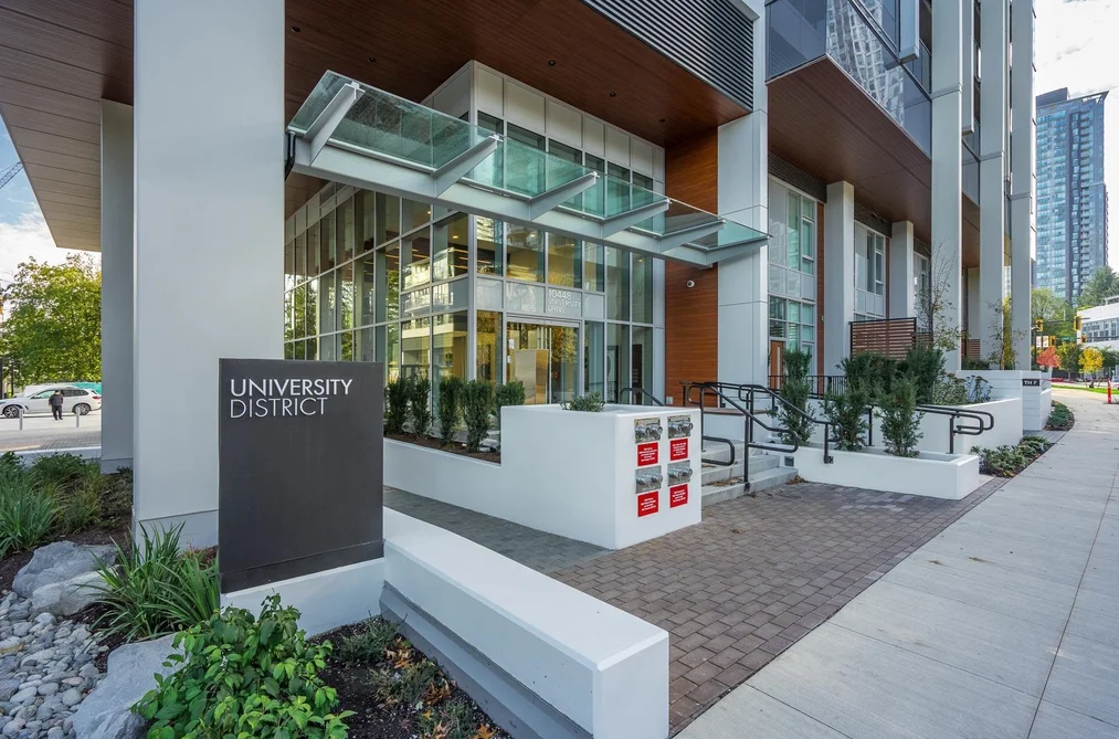 Condo for sale at 1608 10448 University Drive Surrey British Columbia - MLS: R3087642